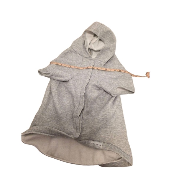Lucky Brand Light Grey Hood Graphic Print Dog Coat Velcro Closure Leash Hole - Picture 5 of 13